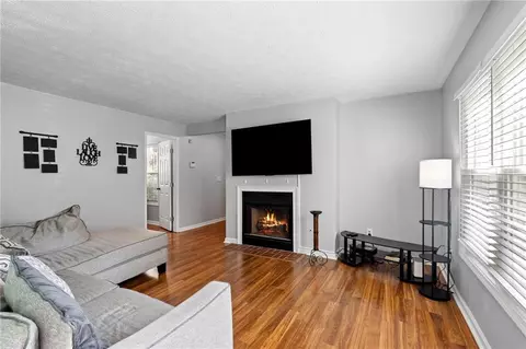 1211 Glenleaf Dr, Peachtree Corners, GA 30092
