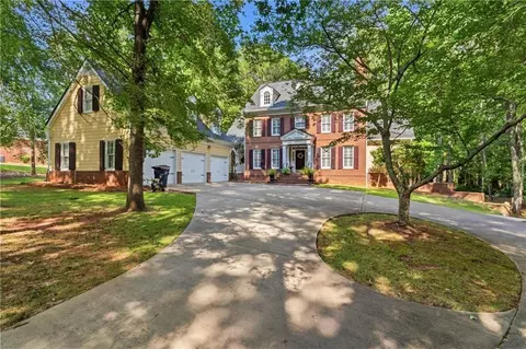 256 Westchester Dr, Griffin, GA 30223