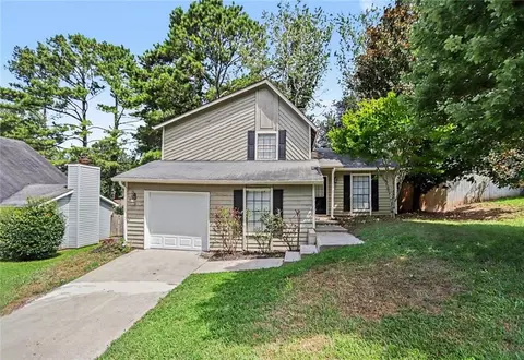 706 Durham Xing, Stone Mountain, GA 30083