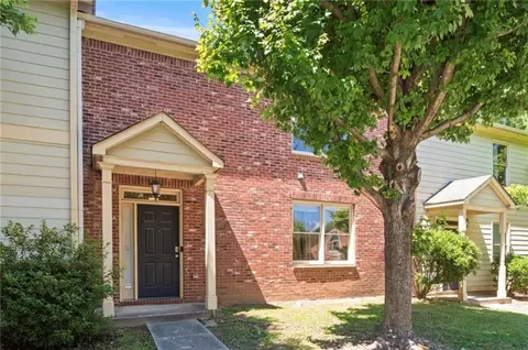 1709 W Taylor Ave, East Point, GA 30344