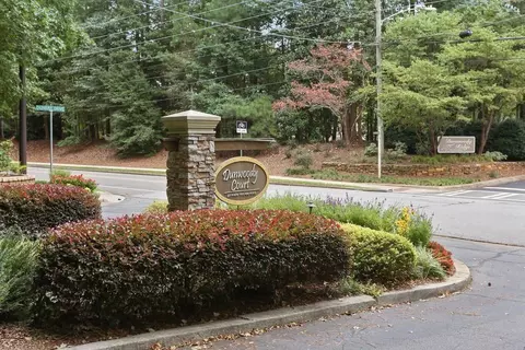 917 Dunbar Dr, Dunwoody, GA 30338