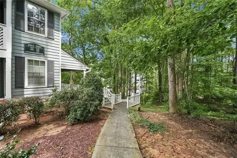 4081 Riverlook Pkwy SE #207, Marietta, GA 30067