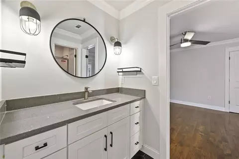 Bath - 861 Bailey Woods Rd, Dacula, GA 30019 photo 3 of 10