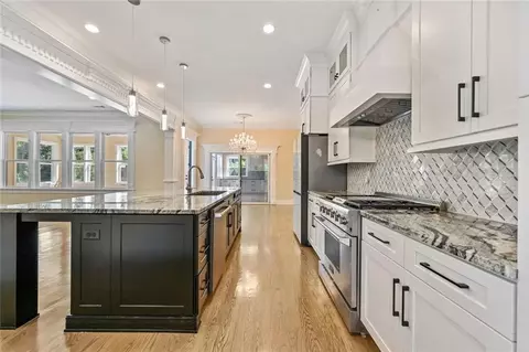 Kitchen - 861 Bailey Woods Rd, Dacula, GA 30019 photo 5 of 8