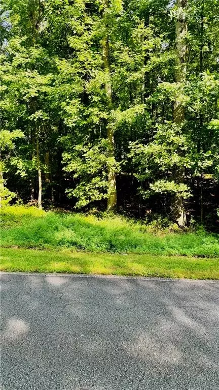 3242 Lakeview Pkwy, Villa Rica, GA 30180