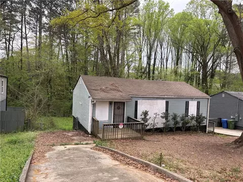 2550 Godfrey Dr NW, Atlanta, GA 30318