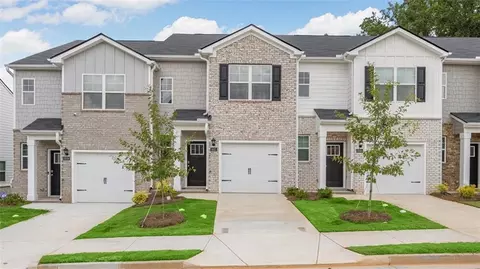 2260 Moss Hill Rd, Stone Mountain, GA 30088