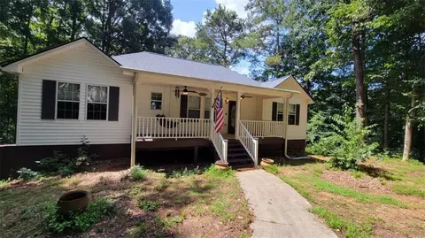 5131 Deer Path Ln, Gainesville, GA 30507