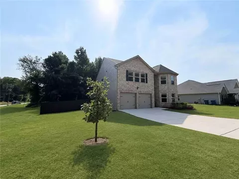 Exterior - 403 Limerick Way, Hampton, GA 30228 photo 3 of 5