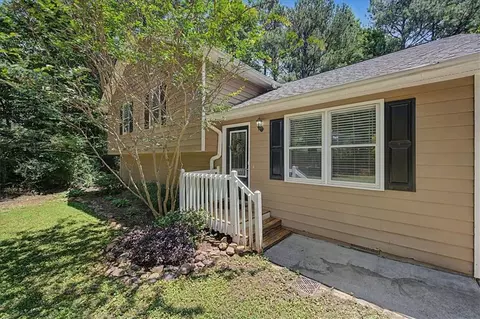 558 NE Peeples Valley Rd, Cartersville, GA 30121