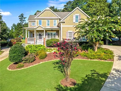 8460 Bethel Ridge Ct, Gainesville, GA 30506