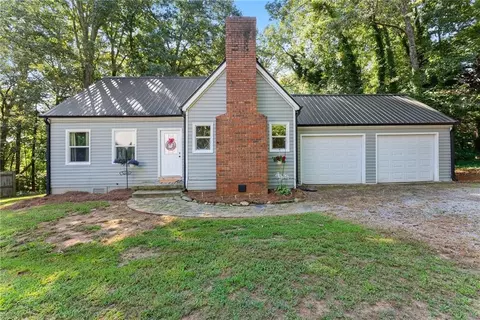 4217 Covey Trl, Oakwood, GA 30566