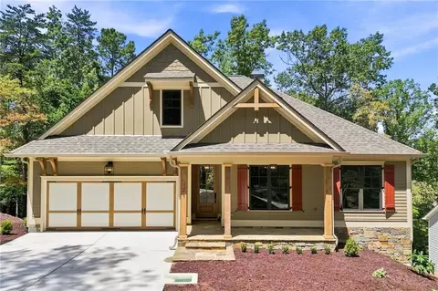 121 Bear Dr, Waleska, GA 30183