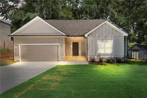 9241 Raven Dr, Jonesboro, GA 30238