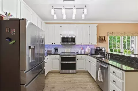 Kitchen - 197 Summer Rd, Clarkesville, GA 30523 photo 1 of 3