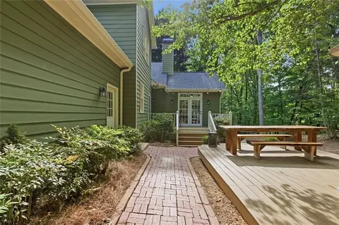 Exterior - 197 Summer Rd, Clarkesville, GA 30523 photo 5 of 12