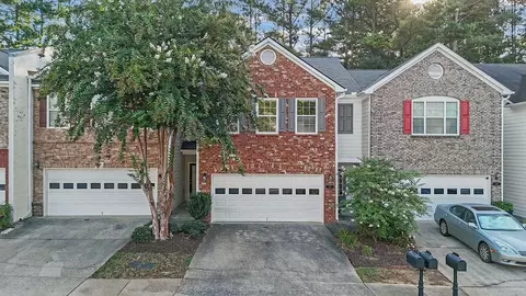 541 Woodland Park Ter, Lawrenceville, GA 30043