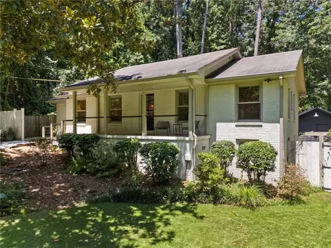 3440 Brookfield Ln, Decatur, GA 30032