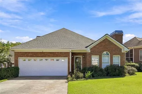 1970 Stockton Walk Ln, Snellville, GA 30078