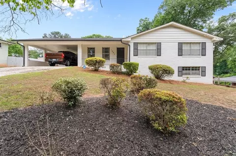 1083 Amelia Dr SW, Marietta, GA 30060