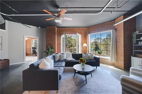 395 Central Park Pl NE #210, Atlanta, GA 30312