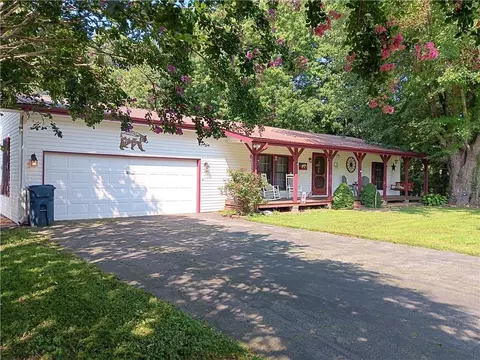 575 Turner Rd, Cleveland, GA 30528