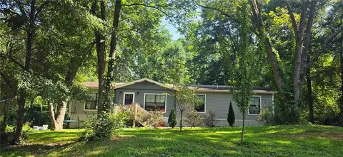 118 Chester Harris Dr, Dallas, GA 30132