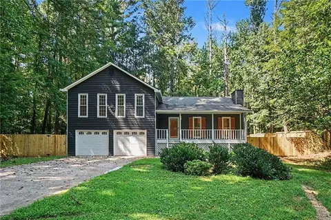 880 Faye Dr NW, Kennesaw, GA 30144