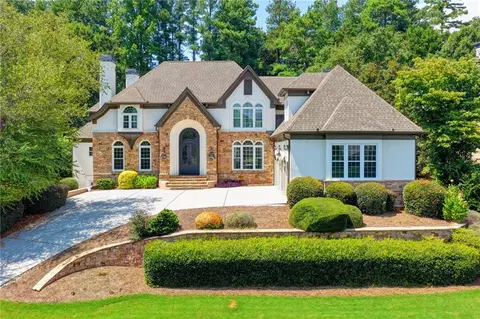 3154 Saint Ives Country Club Pkwy, Johns Creek, GA 30097