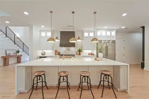 Kitchen - 942 Cooper Rd, Grayson, GA 30017 photo 2 of 4
