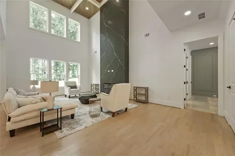 Living - 942 Cooper Rd, Grayson, GA 30017 photo 2 of 2