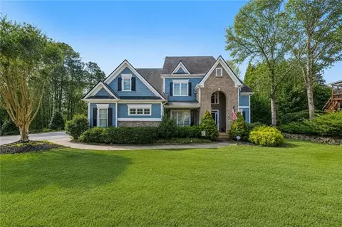 38 Sagemont Ct, Acworth, GA 30101