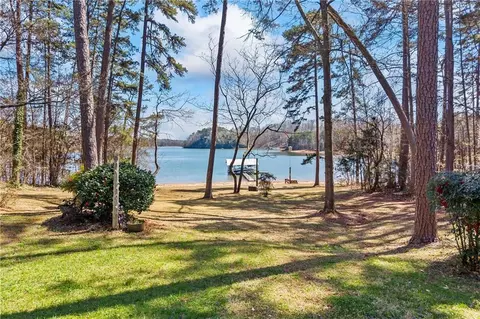 572 Imperial Dr, Martin, GA 30557