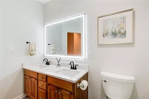 Bath - 4903 Eagles Ridge Loop, Lithonia, GA 30038 photo 6 of 6