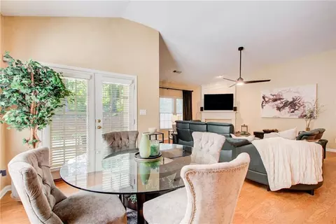 Dining - 4903 Eagles Ridge Loop, Lithonia, GA 30038 photo 4 of 4