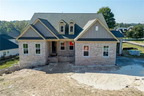 5511 Morningview Ln, Jefferson, GA 30549