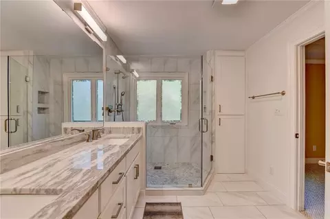 Bath - 611 Iris Ln, Winder, GA 30680 photo 2 of 8