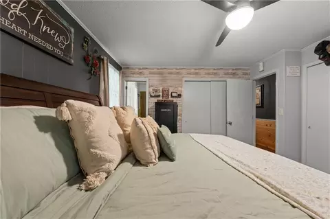 Bedroom - 25 Dubignon Dr, Toccoa, GA 30577 photo 6 of 6