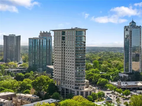 2881 Peachtree Rd NE #802, Atlanta, GA 30305