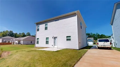Exterior - 662 Blackshear Trl, Temple, GA 30179 photo 1 of 2