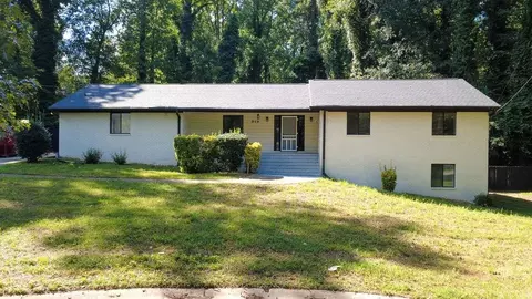 949 Marion Ct, Lithia Springs, GA 30122
