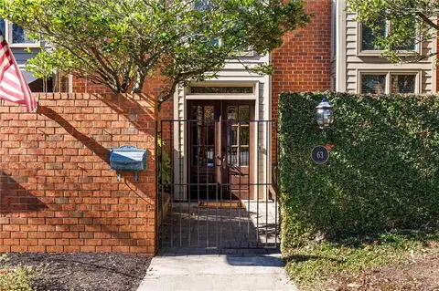 63 Willow Gln, Sandy Springs, GA 30342