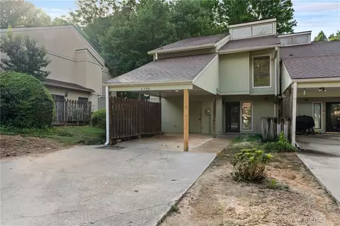 6390 Hawthorne Ter, Peachtree Corners, GA 30092