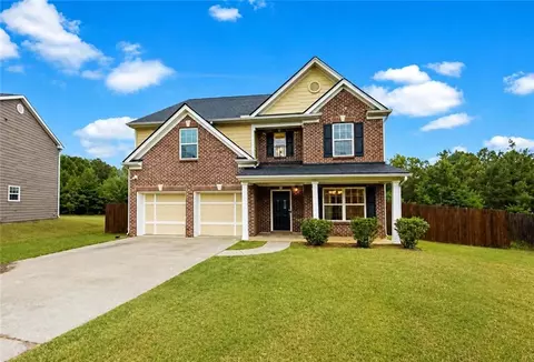 201 Happy Trl, Locust Grove, GA 30248
