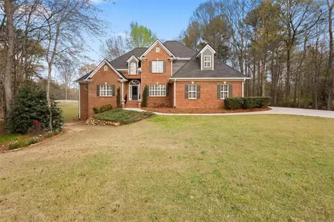 304 Pinehurst Way, Carrollton, GA 30116