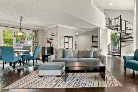 3249 Clairmont North NE, Atlanta, GA 30329