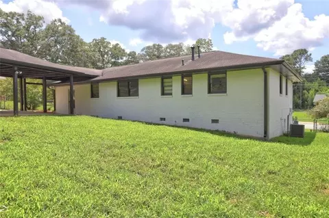 Exterior - 970 Oglethorpe Ave, Athens, GA 30606 photo 6 of 7