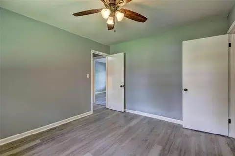 Bedroom - 970 Oglethorpe Ave, Athens, GA 30606 photo 2 of 6