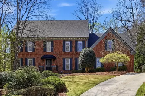 7300 Chattahoochee Bluff Dr, Atlanta, GA 30350