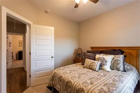 Bedroom - 301 Savannah Dr, Mansfield, GA 30055 photo 6 of 10